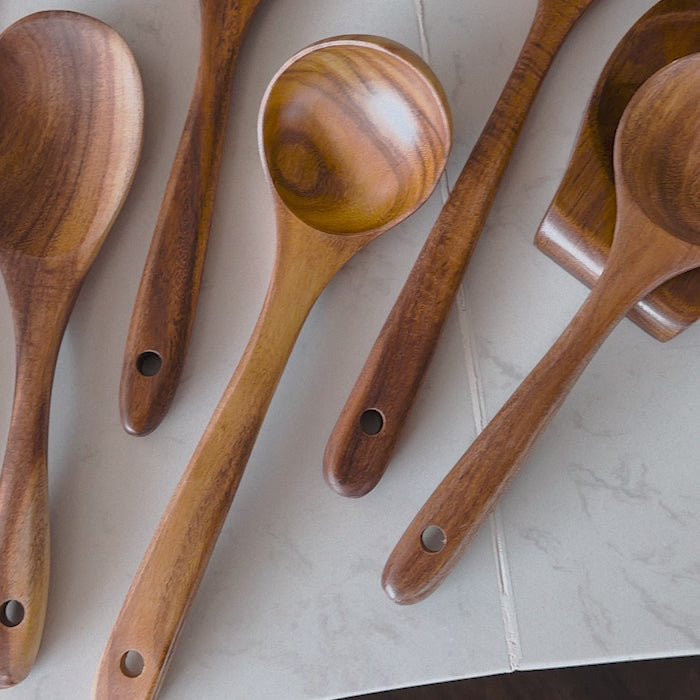 The Complete Set — 12 Pieces