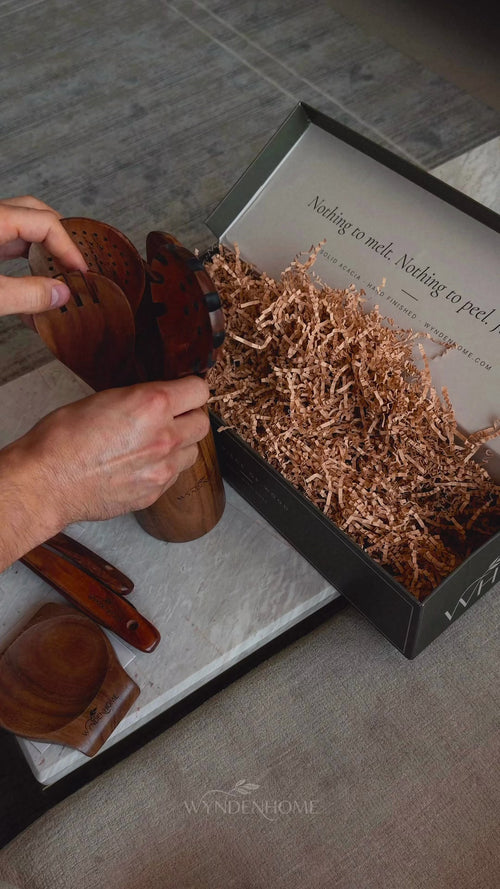 Unboxing the Wynden Home acacia wood utensil set: gift box, thank-you card and each utensil shown up close